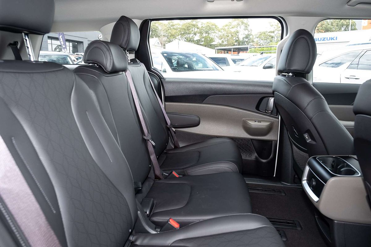 2025 Kia Carnival Sport KA4 PE