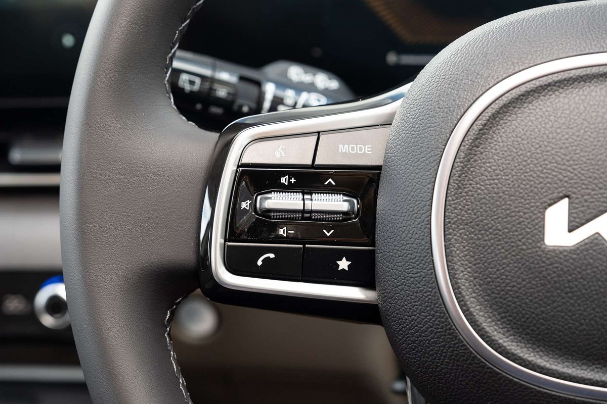 2025 Kia Carnival Sport KA4 PE