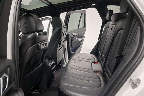 2022 BMW X5 xDrive40i M Sport G05