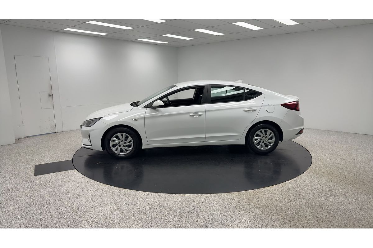 2020 Hyundai Elantra Go AD.2
