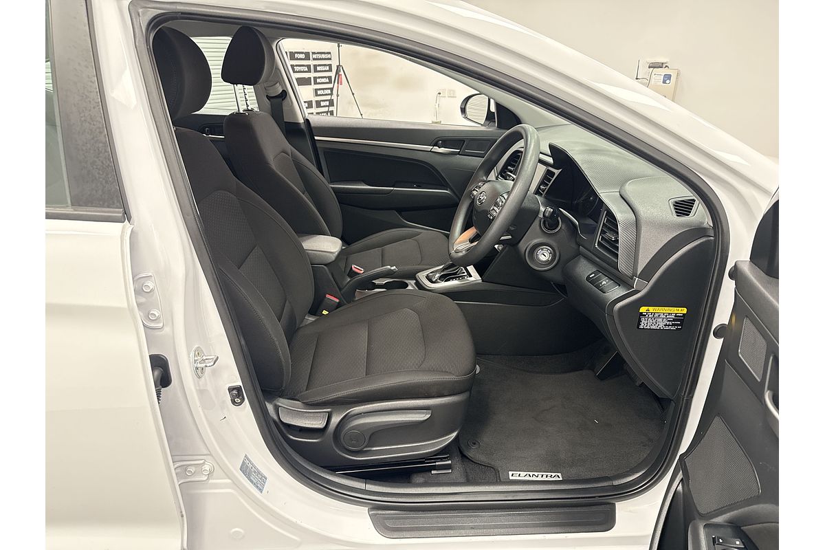 2020 Hyundai Elantra Go AD.2