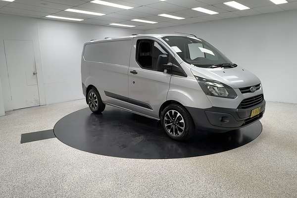 2015 Ford Transit Custom 290S VN SWB Low Roof