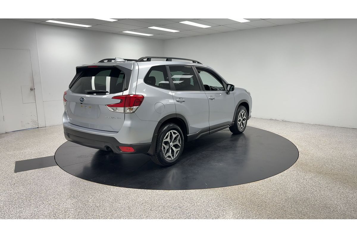 2023 Subaru Forester 2.5i S5