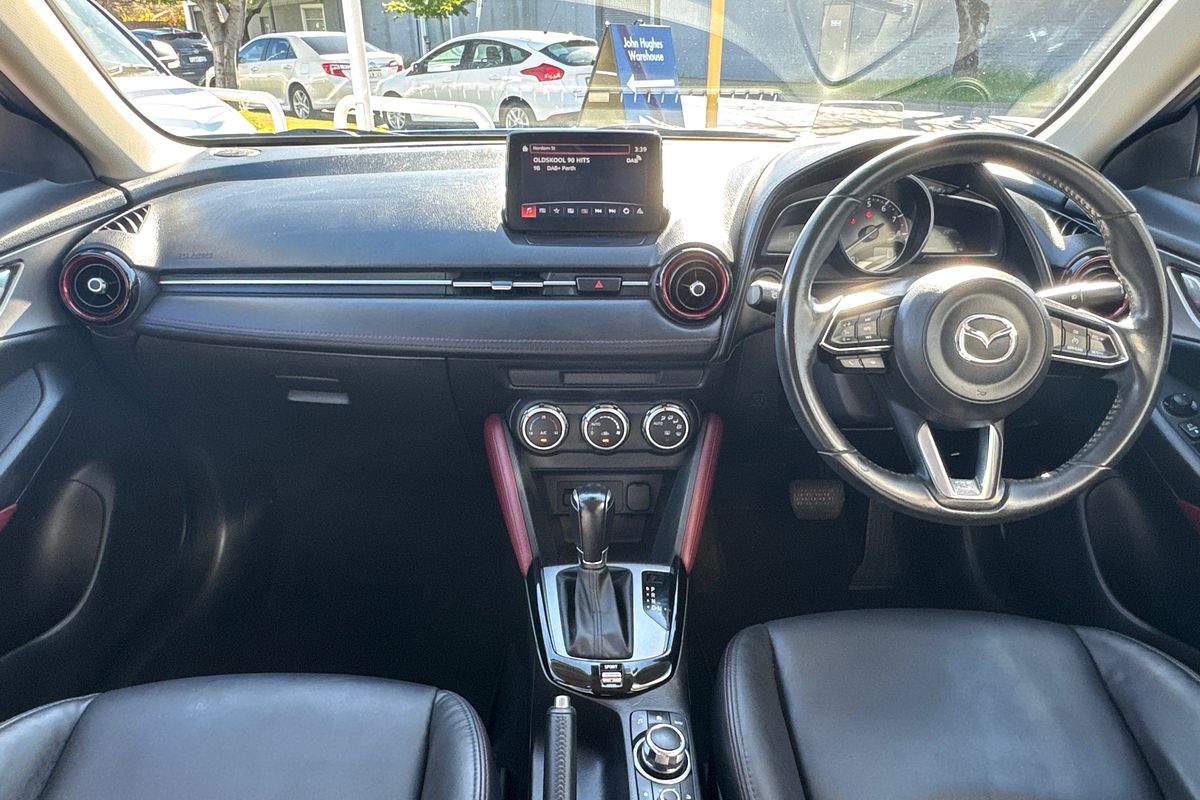 2017 Mazda CX-3 sTouring DK