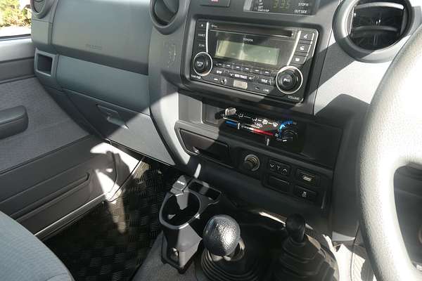 2016 Toyota Landcruiser GXL VDJ79R