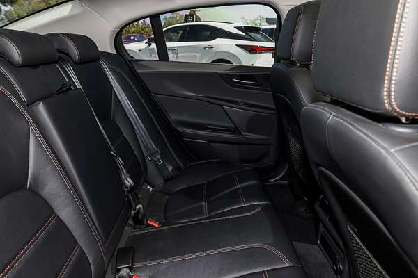 2017 Jaguar XE 20d Prestige X760
