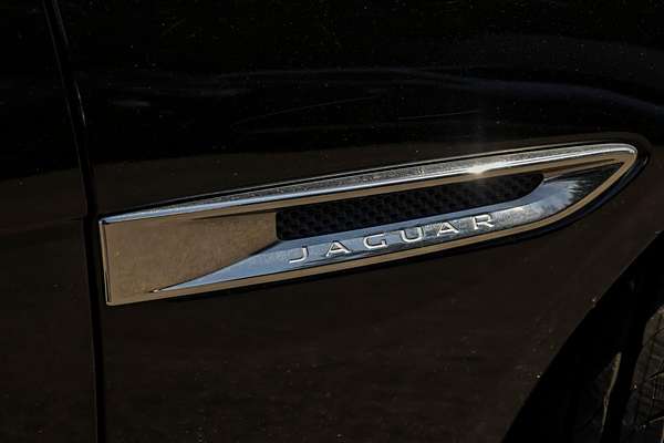 2017 Jaguar XE 20d Prestige X760