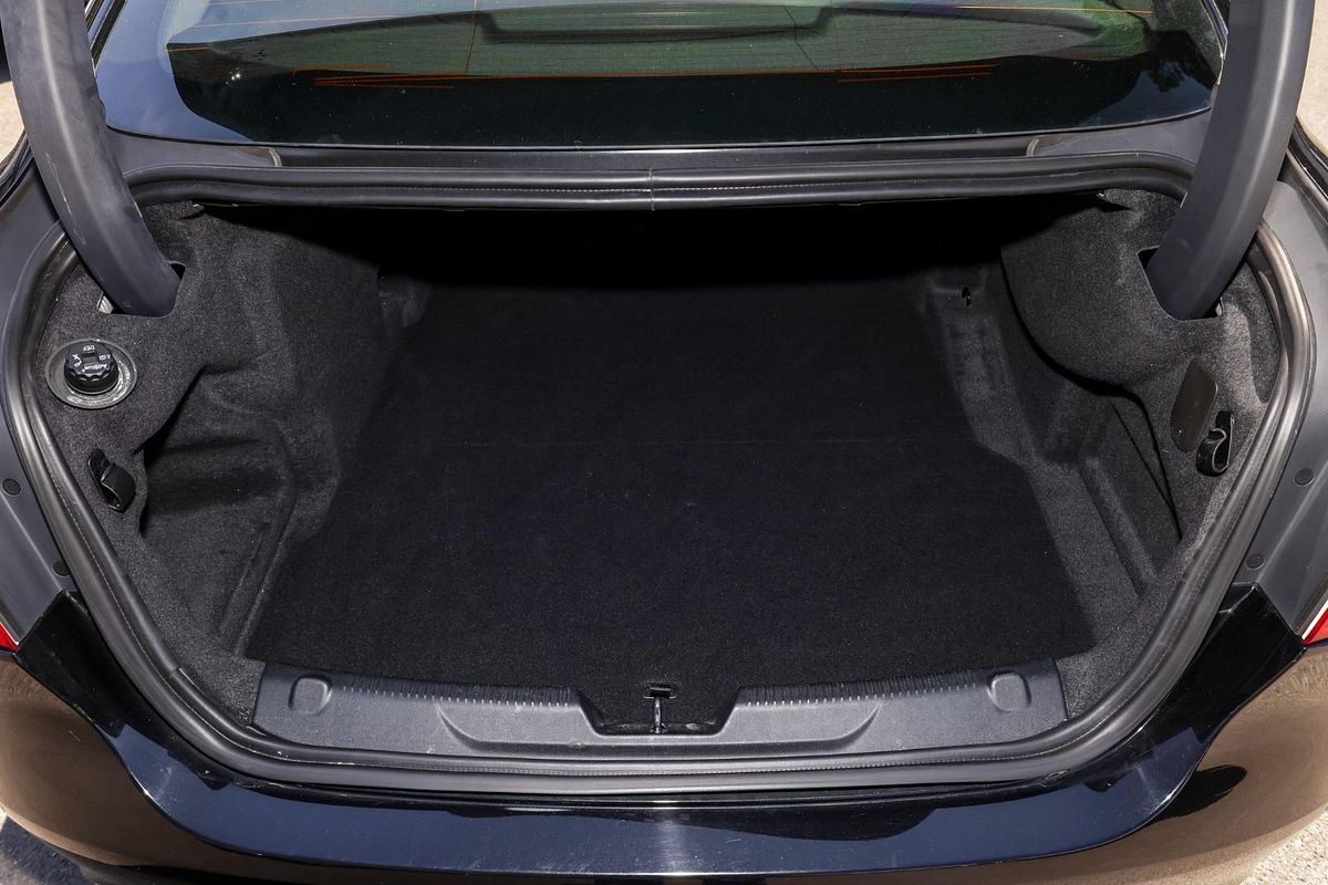 2017 Jaguar XE 20d Prestige X760