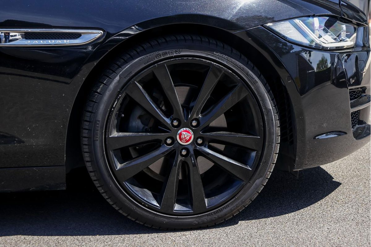 2017 Jaguar XE 20d Prestige X760