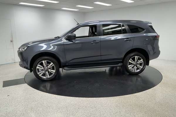 2023 Isuzu MU-X LS-T