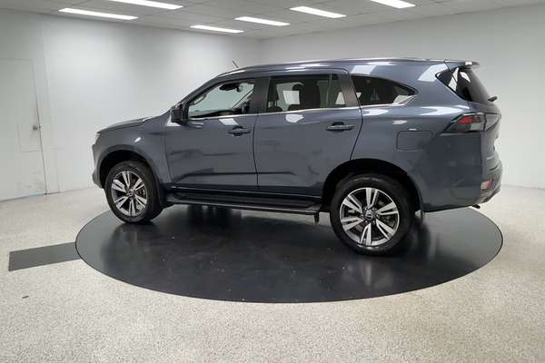 2023 Isuzu MU-X LS-T