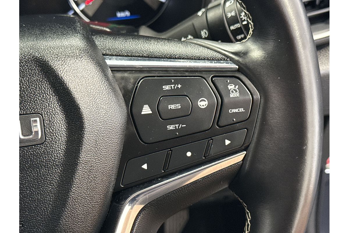 2023 Isuzu MU-X LS-T