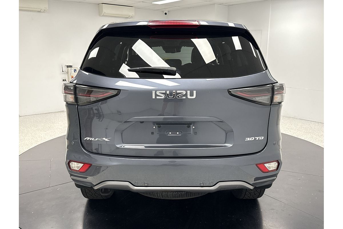 2023 Isuzu MU-X LS-T