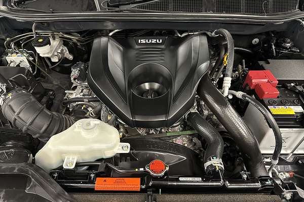 2023 Isuzu MU-X LS-T