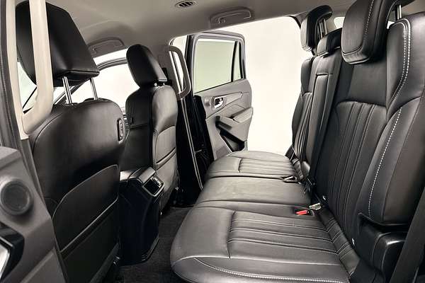 2023 Isuzu MU-X LS-T