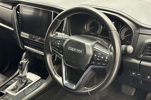 2023 Isuzu MU-X LS-T