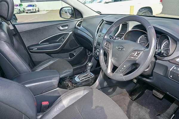 2017 Hyundai Santa Fe Active X DM3 Series II