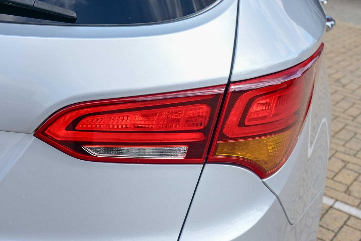 2017 Hyundai Santa Fe Active X DM3 Series II