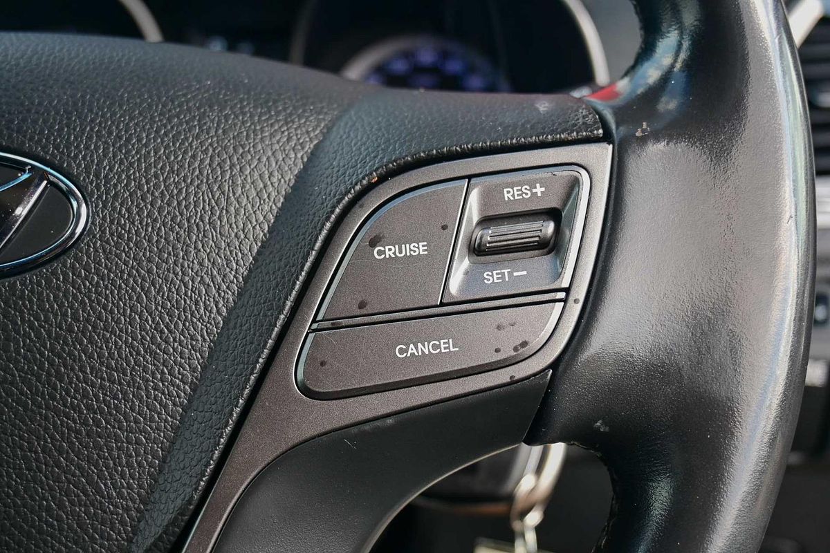 2017 Hyundai Santa Fe Active X DM3 Series II