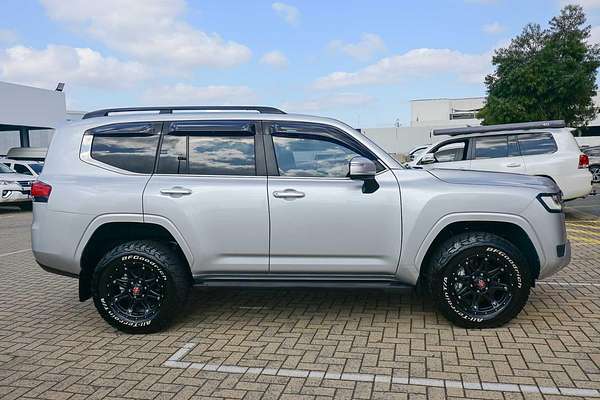 2022 Toyota Landcruiser VX FJA300R