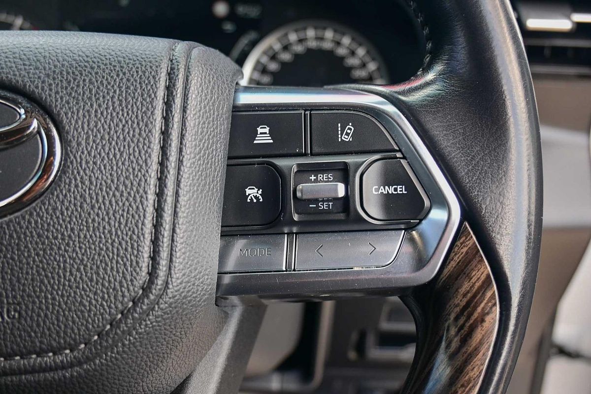 2022 Toyota Landcruiser VX FJA300R