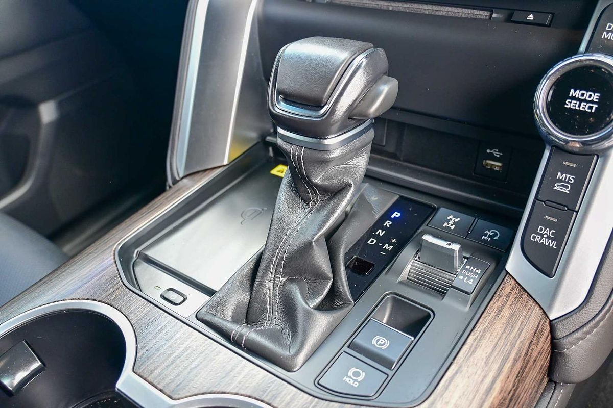 2022 Toyota Landcruiser VX FJA300R