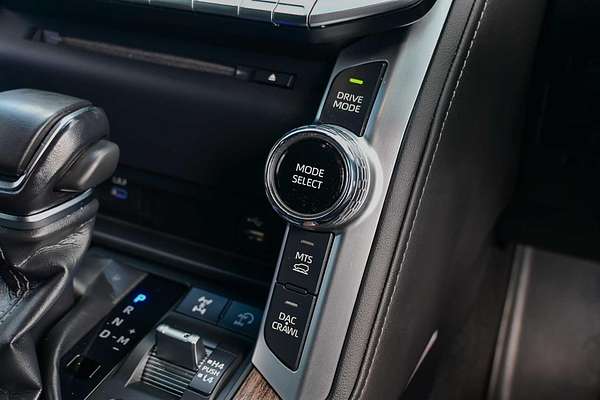 2022 Toyota Landcruiser VX FJA300R