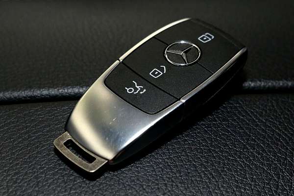 2021 Mercedes-Benz C-Class C300 W205