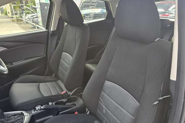 2015 Mazda CX-3 Maxx DK