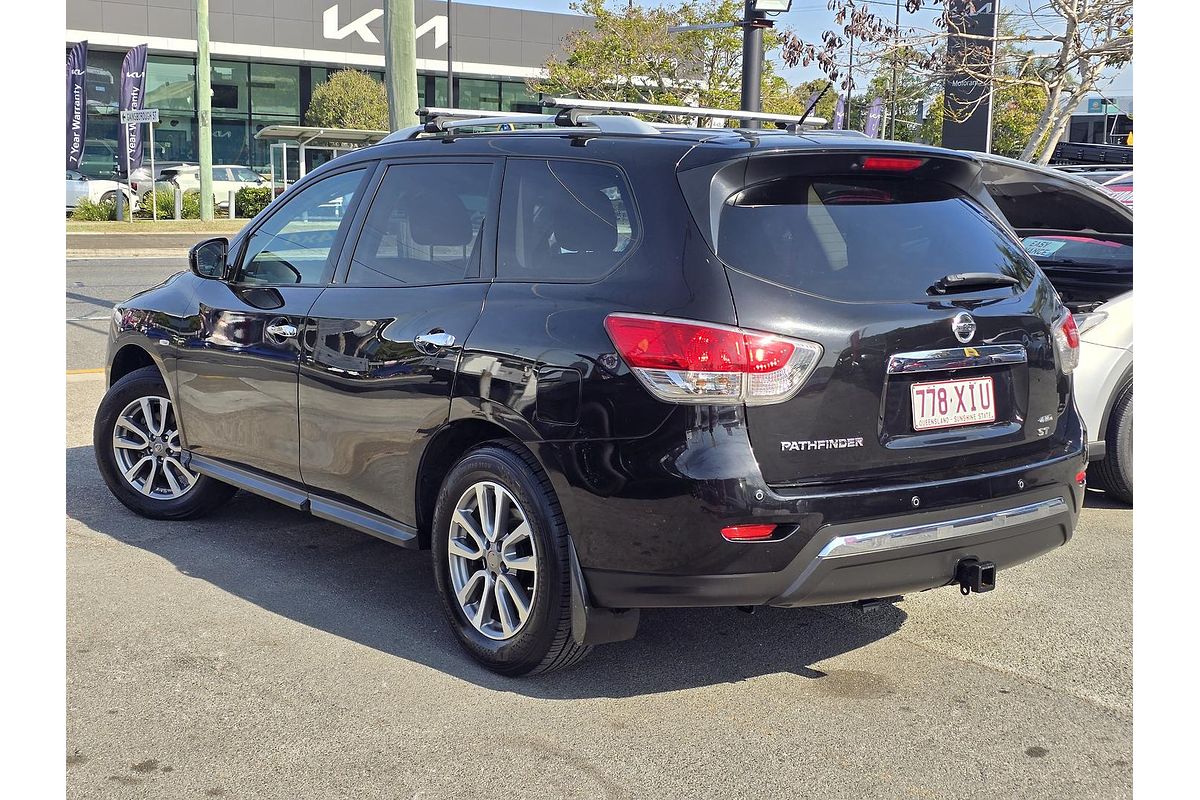 2017 Nissan Pathfinder ST R52 Series II