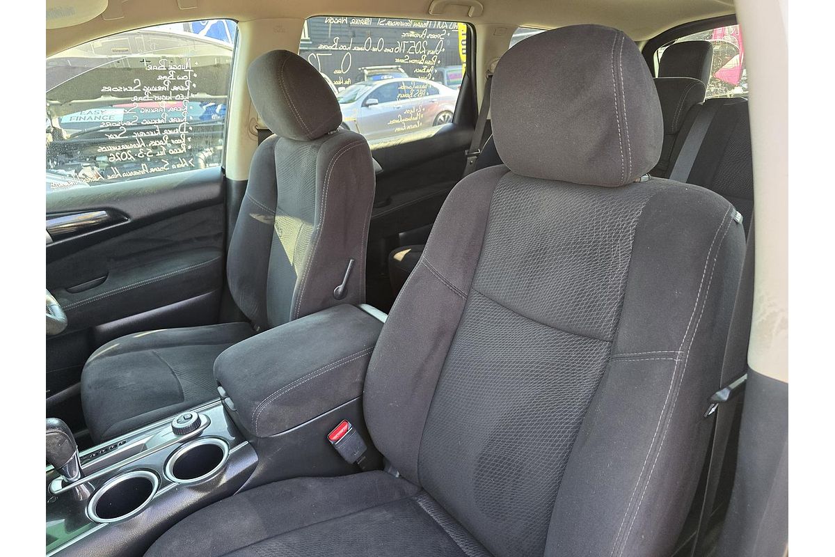 2017 Nissan Pathfinder ST R52 Series II