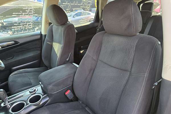 2017 Nissan Pathfinder ST R52 Series II