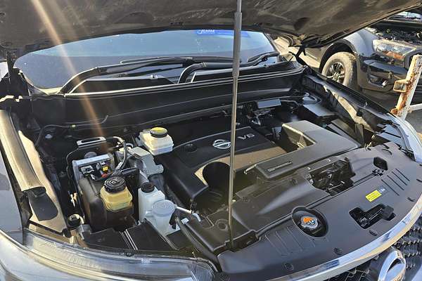 2017 Nissan Pathfinder ST R52 Series II