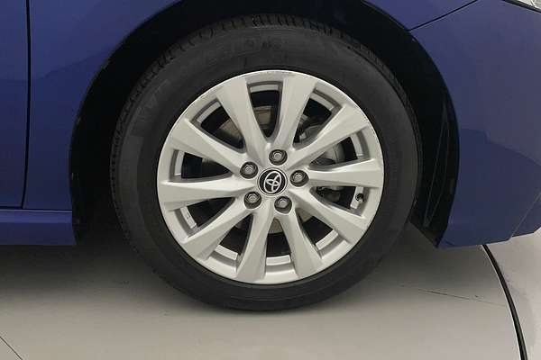 2020 Toyota Camry Ascent Sport AXVH71R