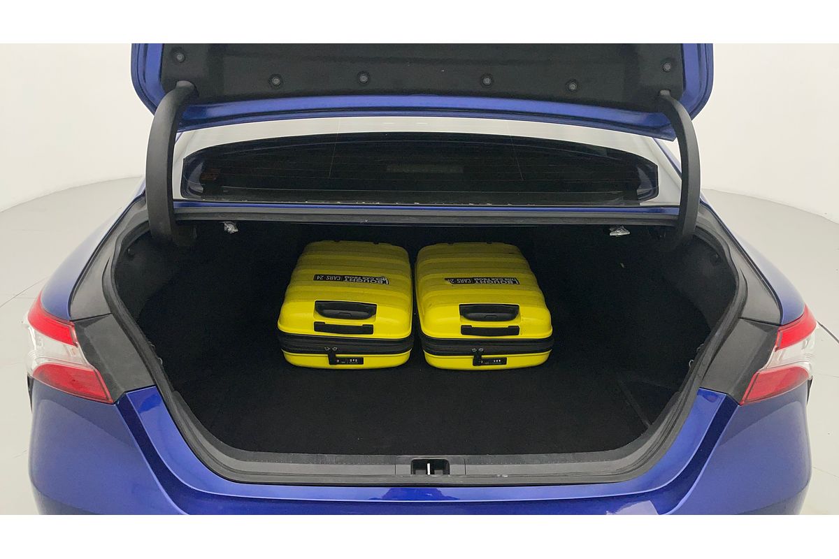 2020 Toyota Camry Ascent Sport AXVH71R