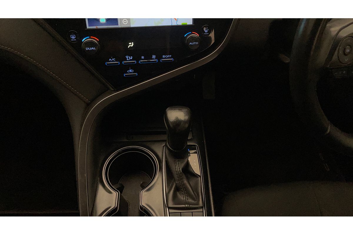 2020 Toyota Camry Ascent Sport AXVH71R