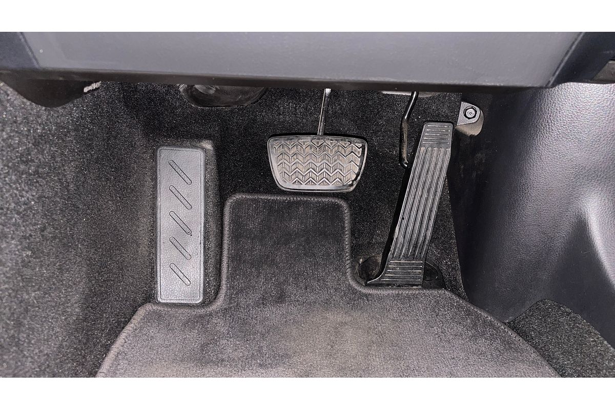 2020 Toyota Camry Ascent Sport AXVH71R