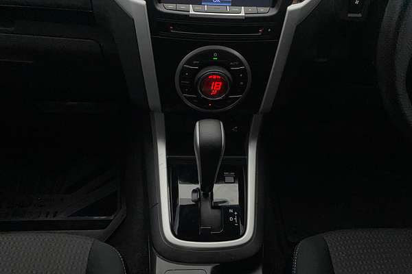2021 Isuzu MU-X LS-U