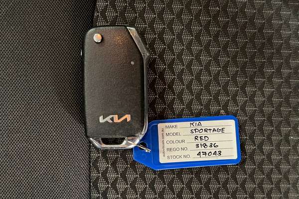 2023 Kia Sportage S NQ5
