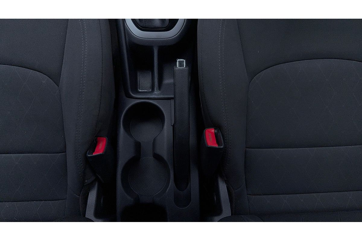 2015 Kia Rio S UB
