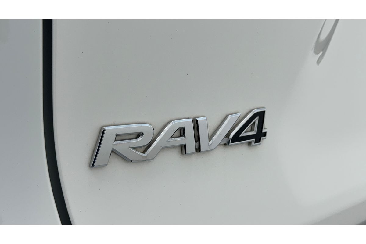 2020 Toyota RAV4 GX AXAH52R
