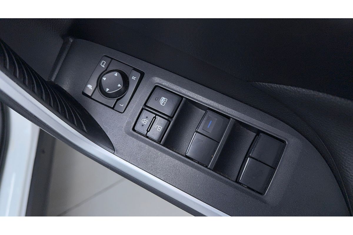2020 Toyota RAV4 GX AXAH52R