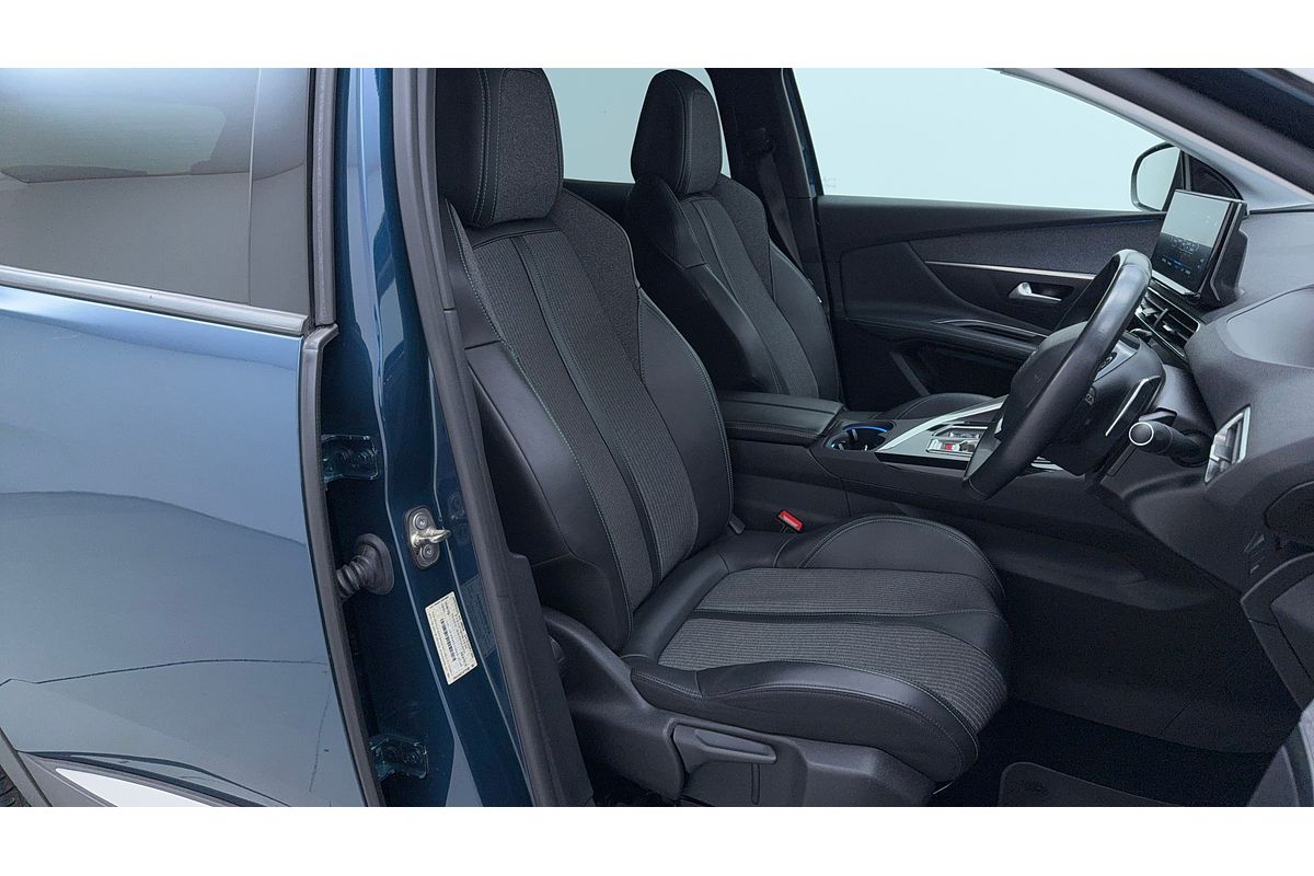 2021 Peugeot 3008 Allure P84