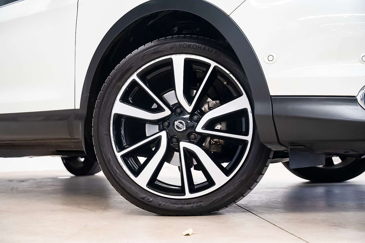 2017 Nissan QASHQAI Ti J11