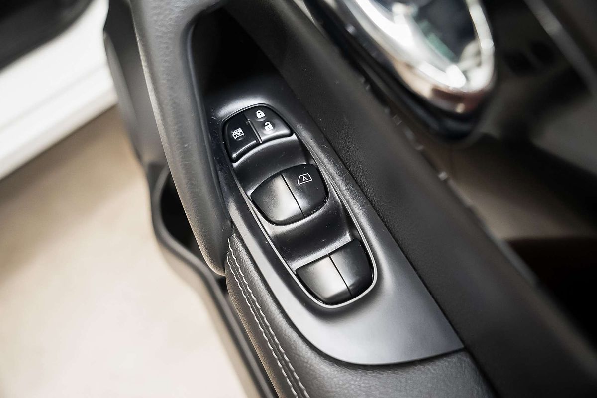 2017 Nissan QASHQAI Ti J11