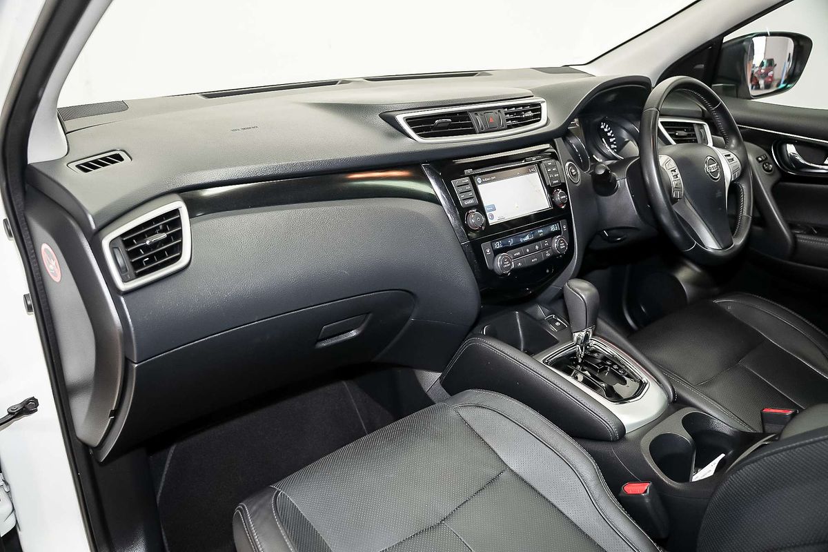 2017 Nissan QASHQAI Ti J11