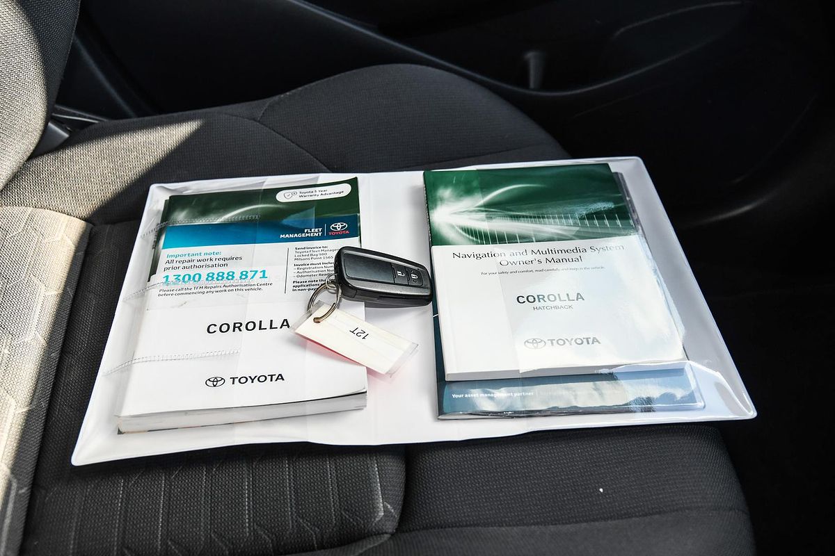2022 Toyota Corolla SX Hybrid ZWE211R