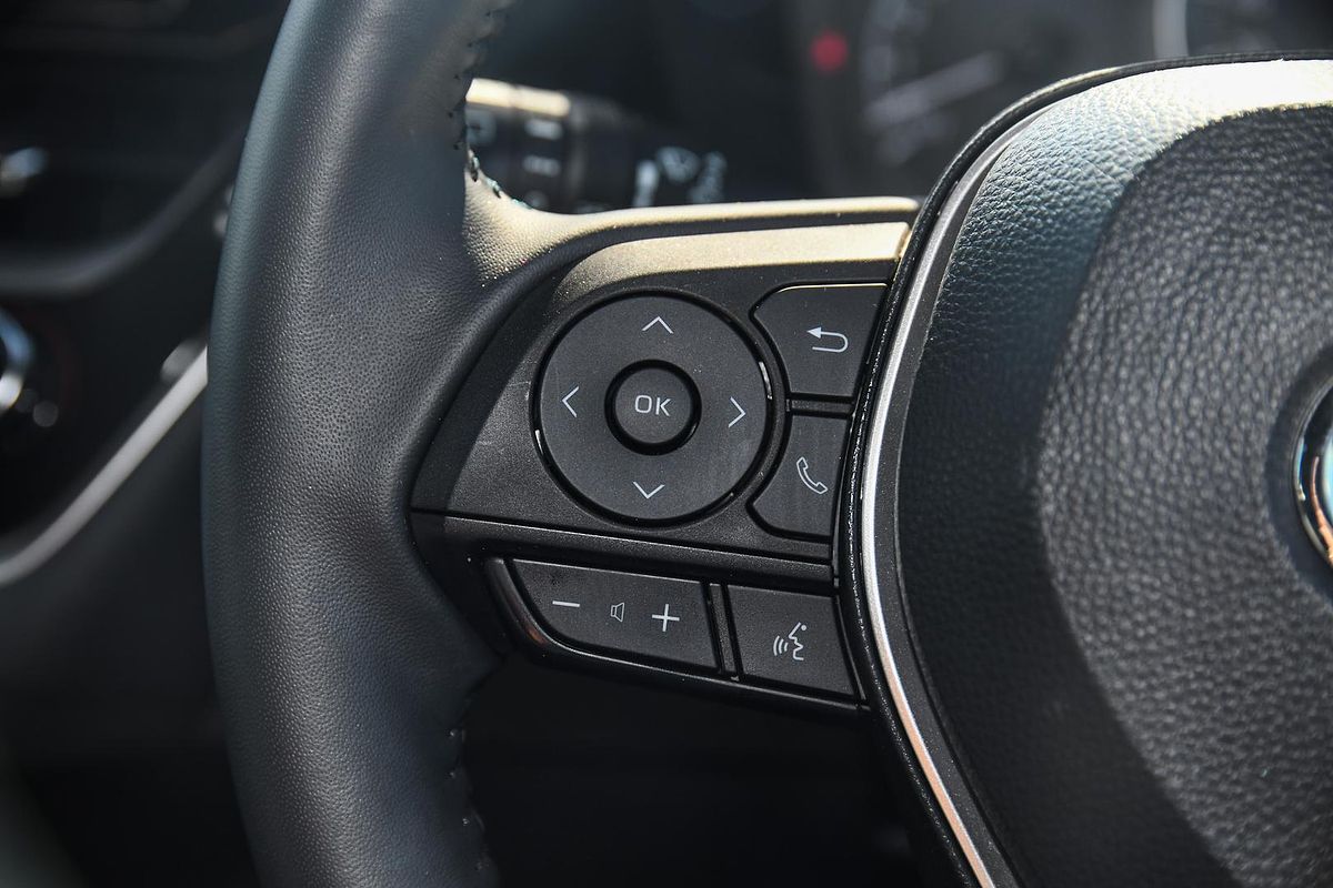 2022 Toyota Corolla SX Hybrid ZWE211R