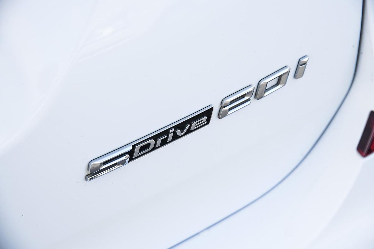 2018 BMW X3 sDrive20i G01