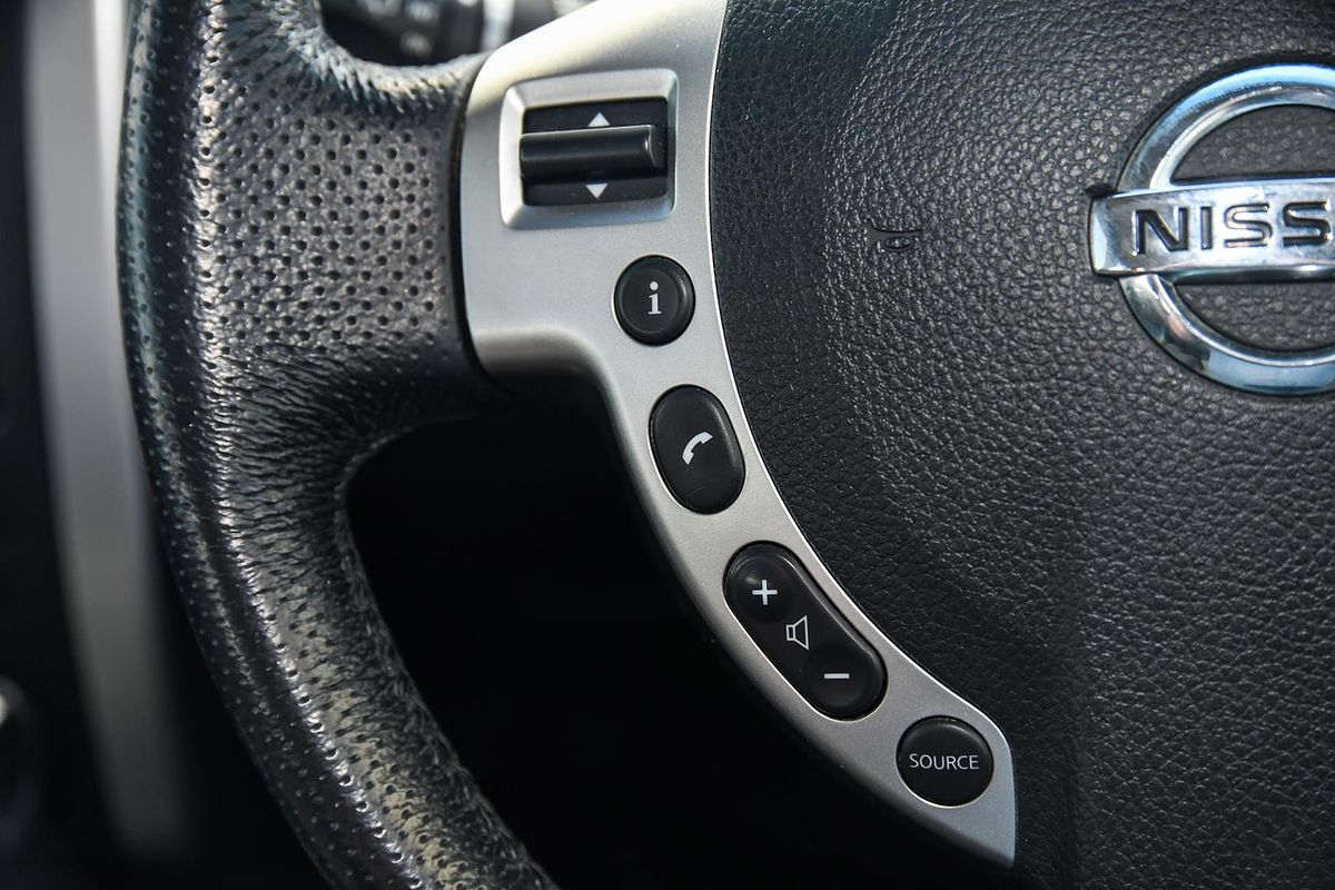2012 Nissan X-TRAIL ST T31